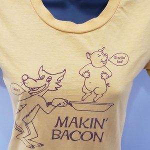 Makin Bacon T-Shirt // Sz Medium